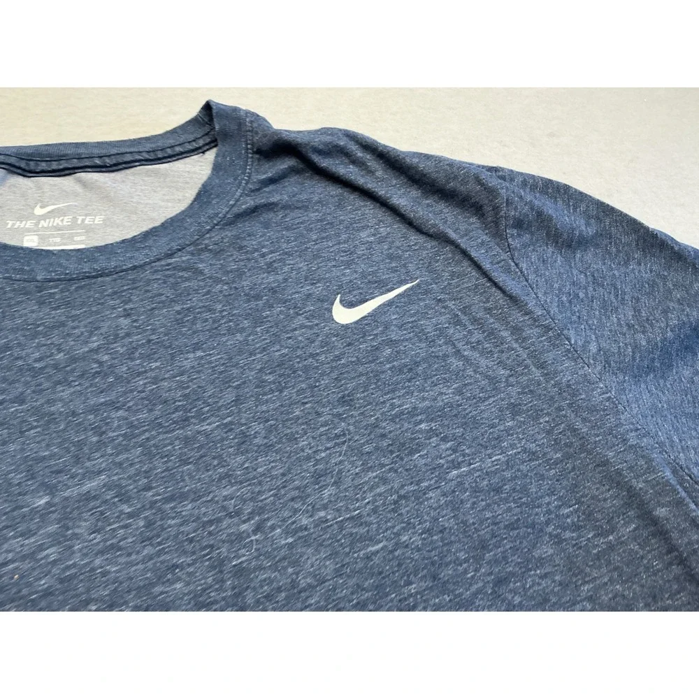 Nike T-Shirt Blue Heathered Short Sleeve Swoosh Logo 2XL Athletic AR6029-473